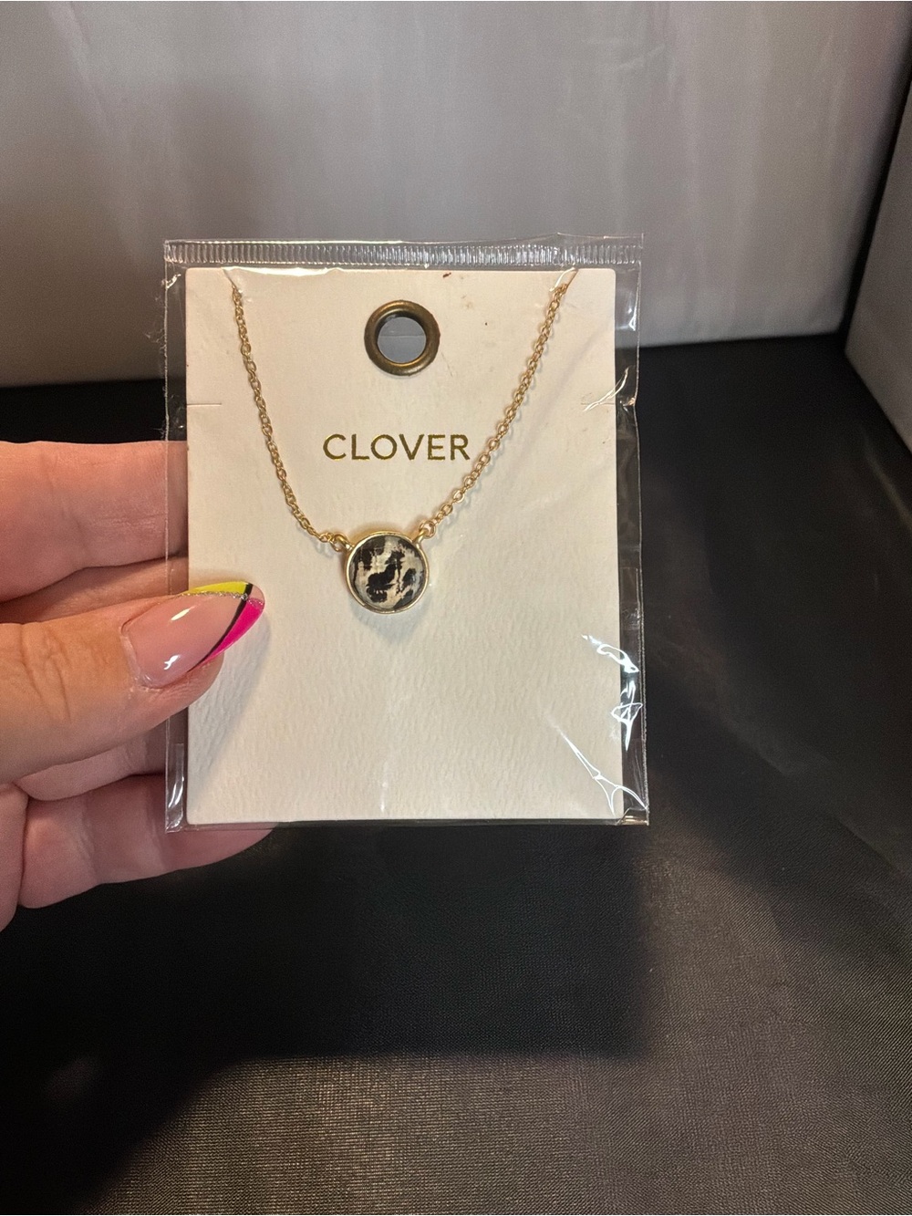 Clover Gold-Tone Round Pendant Necklace with Patterned Inlay - Gold